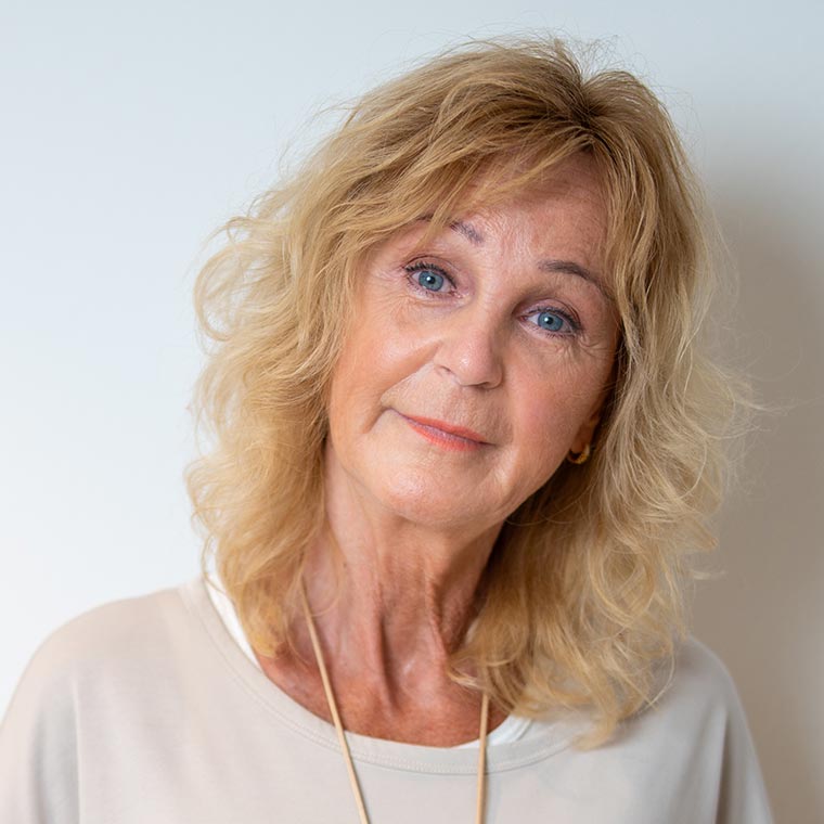 Christine Stark MFA
